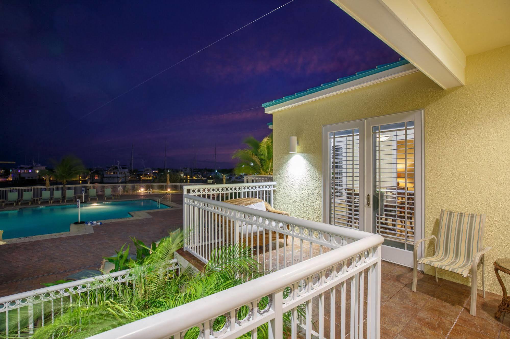 Key West Harbour Oceanfront Suites ภายนอก รูปภาพ